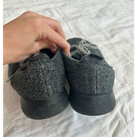 Allbirds Women’s wool Runners natural black/black sole 10 - Picture 6 of 8
